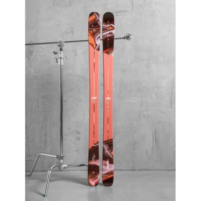 ARW 84 R (LONG)   EM10  SKIS - 2023
