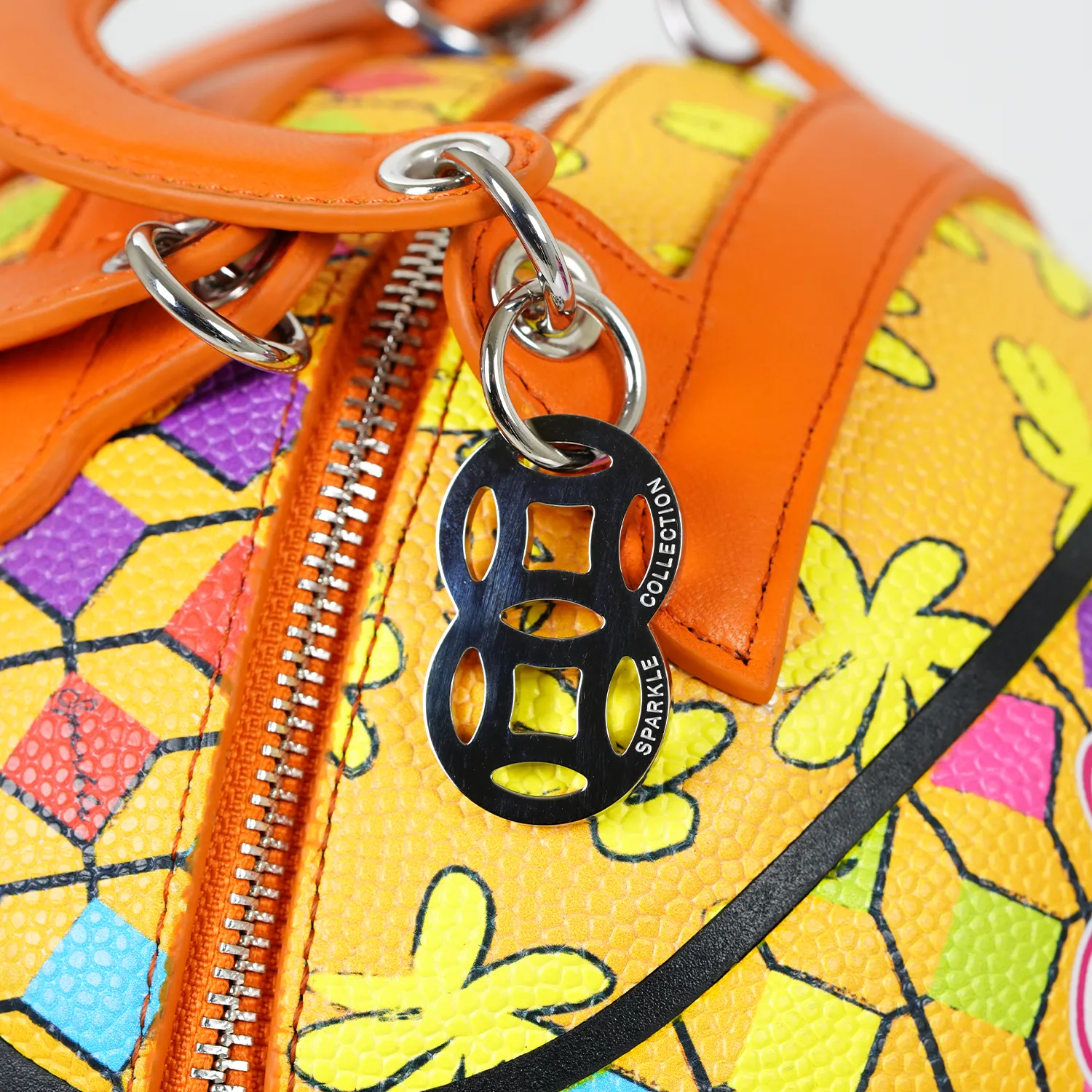 SPARKLE by KAREN CHAN x OLD MASTER Q【BOMBHAIR】Basketball Handbag (Size 4) (老夫子-爆炸頭)